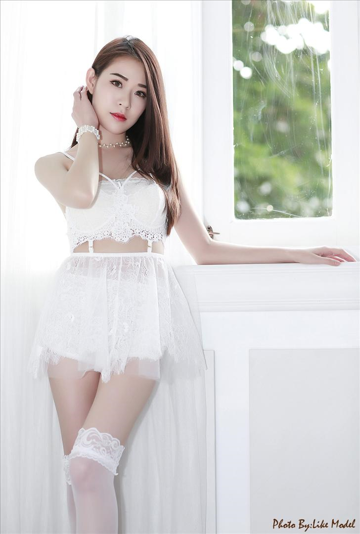 fahwhitepicture