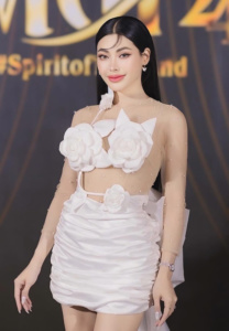 กชเบล ศรัณย์รัชต์