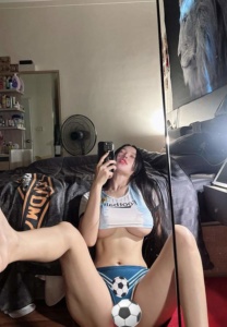 ไอเนะ ยูคิมุระ