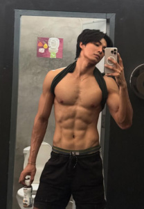Pongphon-Disana-Room Pongphon Disana