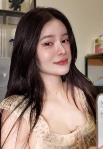 เอ๋ มิรา