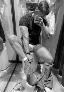 Ben-Chunracha-BW Ben Chunracha