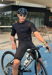 กัญจน์ กัณณวัชรน์