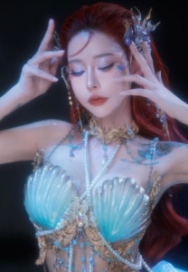 amornrat suwanpratheep-029-Dazzling Shisha Amornrat