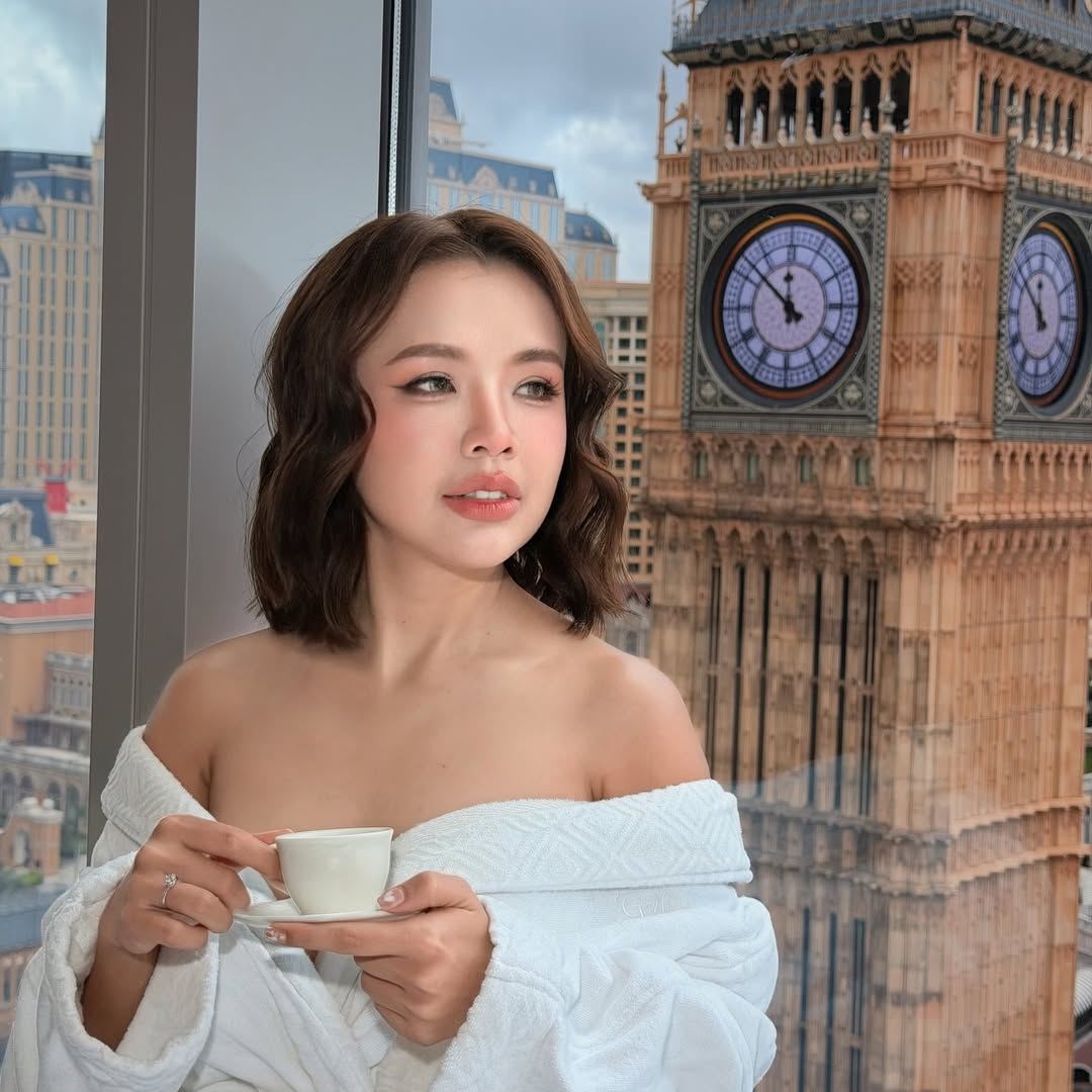 เจนนี่ รัชนก สุวรรณเกตุ นักร้องและเจ้าของค่ายเพลงได้หมดถ้าสดชื่น