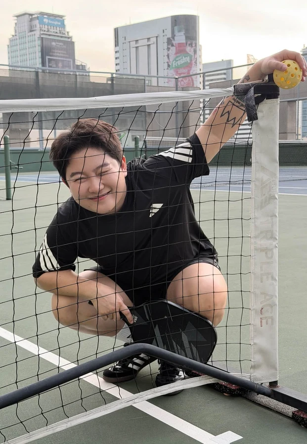 ตี๋ ชนันภัสร์ ในลุคสปอร์ตสุขภาพดี